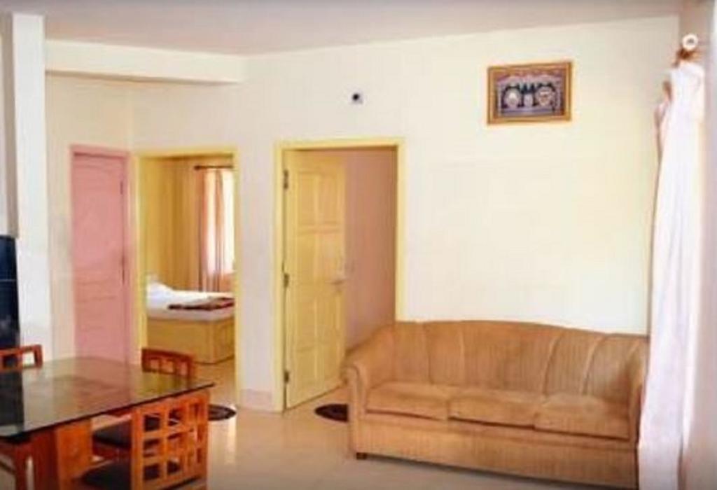 Sri Krishna Guest House & Reasturant Конарка Экстерьер фото